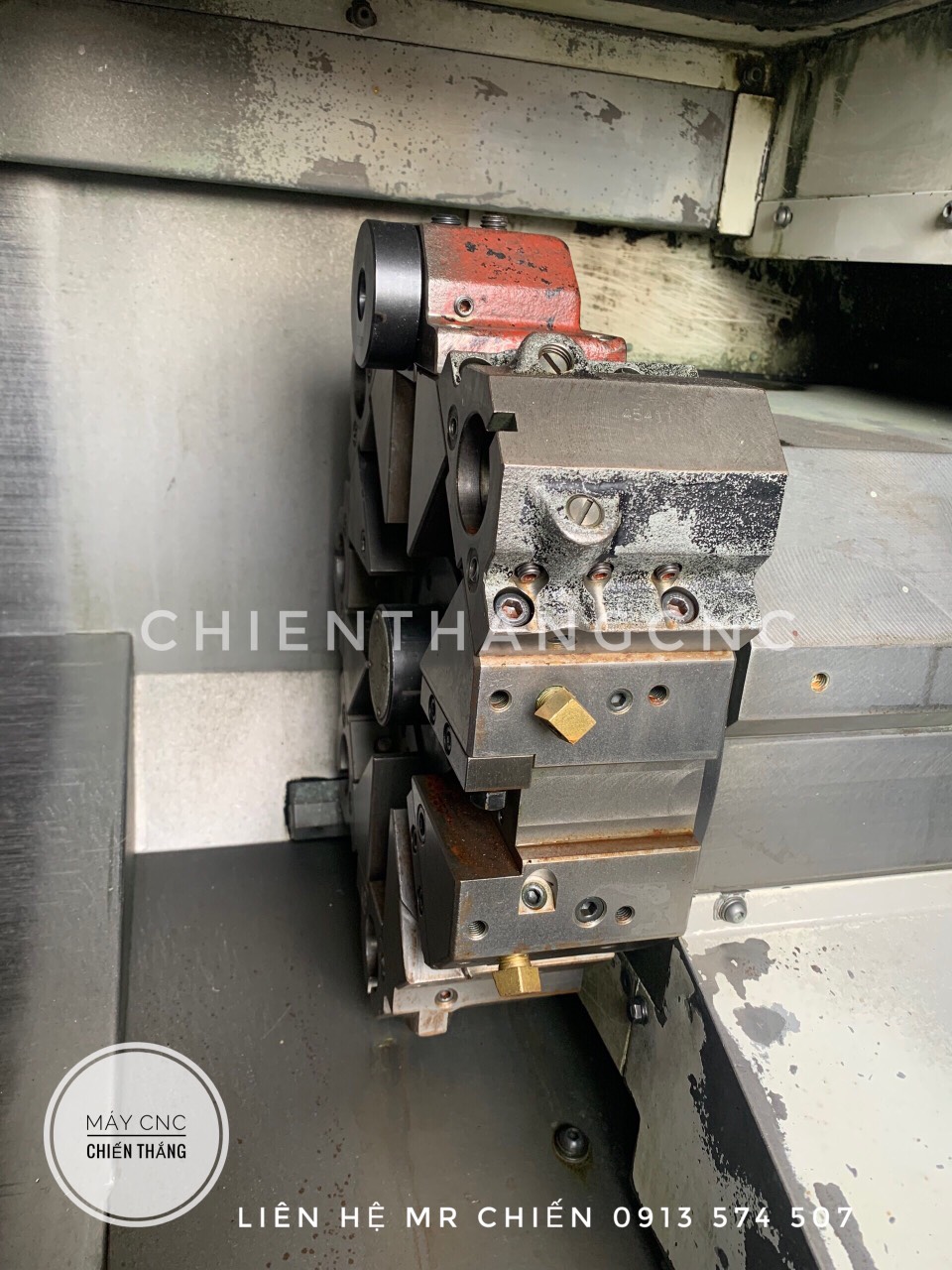 Máy tiện Mazak QT12C